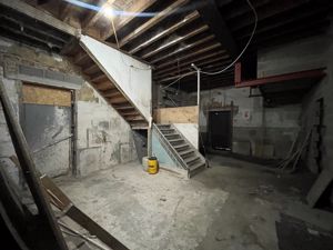 Photo 3- click for photo gallery